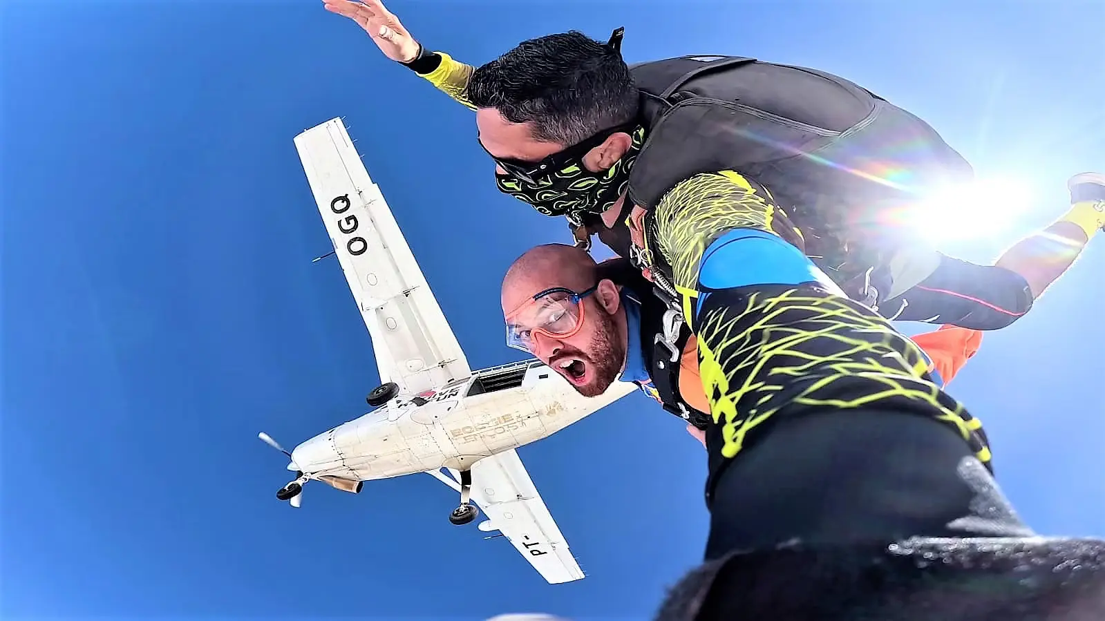 Parachuting Rio de Janeiro